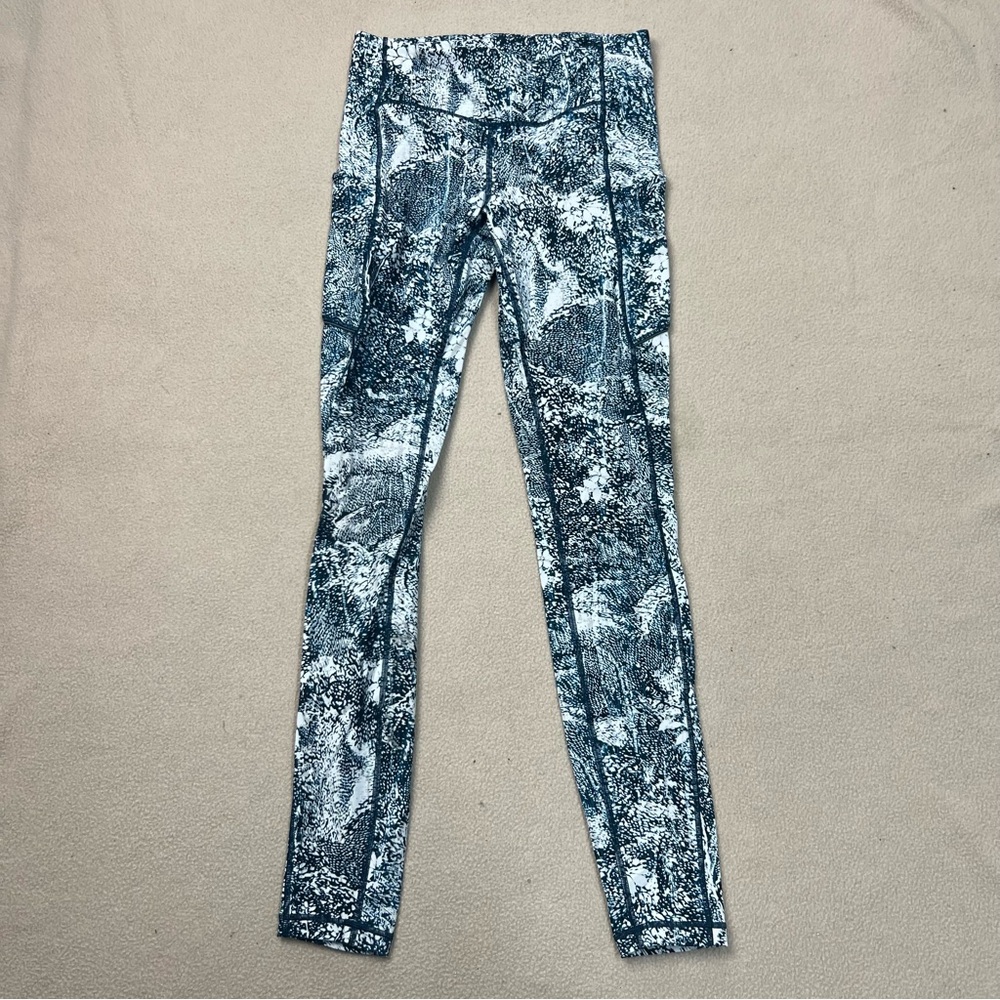 Lululemon Speed Up Tight *Full-On Luxtreme 28" Wildwood Multi Size 4 - Picture 1 of 6